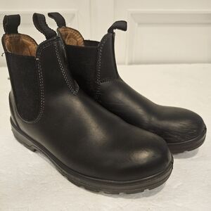 Aquatherm women's leather chelsea boots